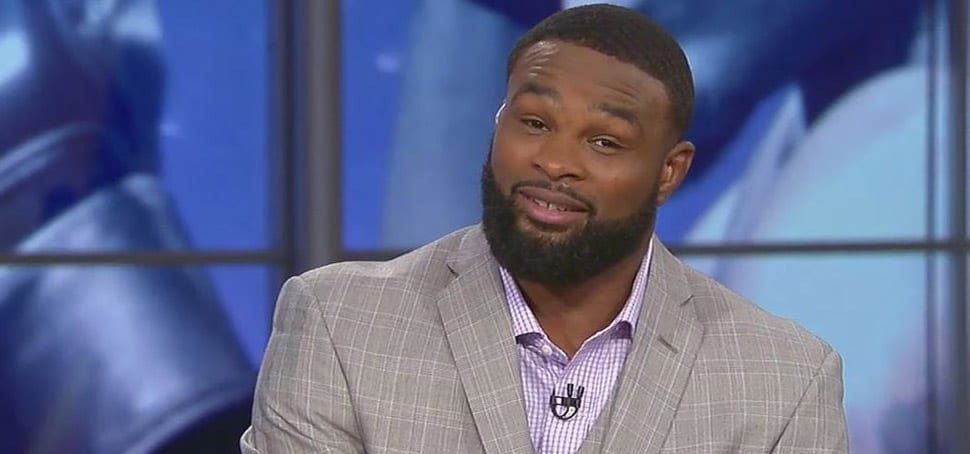 Woodley planes UFC